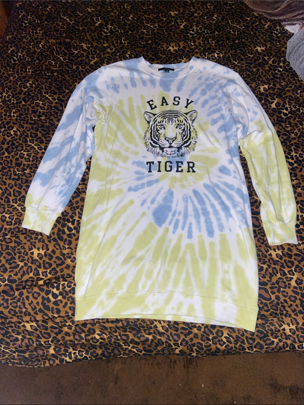 GET 4 $5 😊 Forever 21 “Easy Tiger” Tie-Dye Oversized Sweater Dress